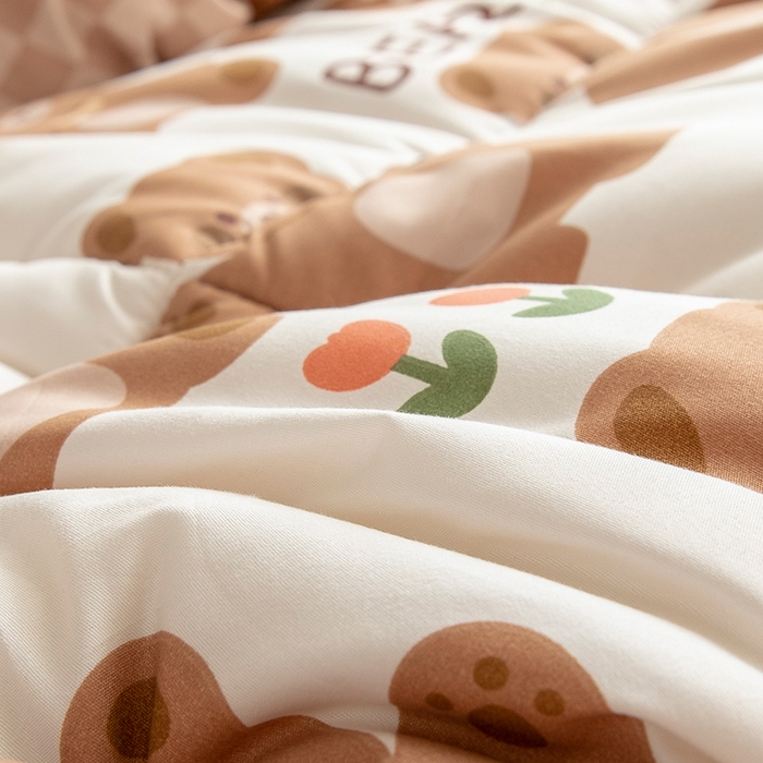 91家纺网 家纺一手货源 找家纺 悦织湾家纺 2025新款仿棉印花纯色学生被春秋被冬被四季通用被子被芯量多价优整年不断货 浣熊