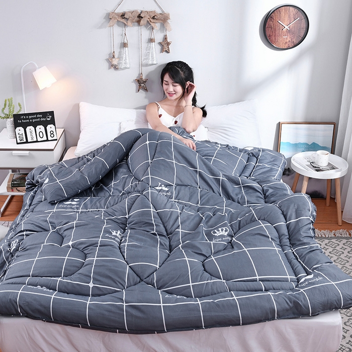 91家纺网 家纺一手货源 找家纺 悦织湾家纺 2025新款仿棉印花纯色学生被春秋被冬被四季通用被子被芯量多价优整年不断货 皇冠