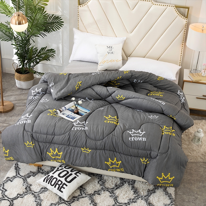 91家纺网 家纺一手货源 找家纺 悦织湾家纺 2025新款仿棉印花纯色学生被春秋被冬被四季通用被子被芯量多价优整年不断货 加冕