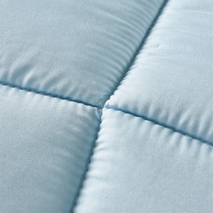 91家纺网 家纺一手货源 找家纺 悦织湾家纺 2025新款仿棉印花纯色学生被春秋被冬被四季通用被子被芯量多价优整年不断货 蓝色