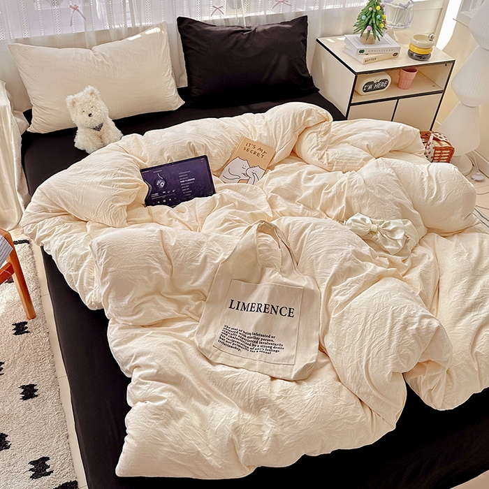 91家纺网 家纺一手货源 找家纺 繁花家居 2025新款高克重撞色水洗棉四件套 可可白酷黑