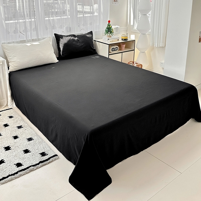 91家纺网 家纺一手货源 找家纺 繁花家居 2025新款高克重撞色水洗棉四件套 酷酷黑