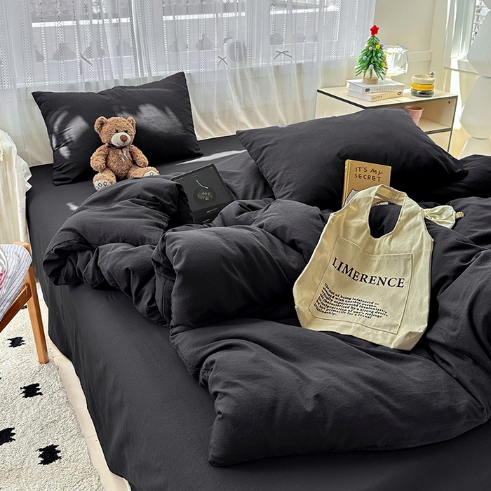 91家纺网 家纺一手货源 找家纺 繁花家居 2025新款高克重撞色水洗棉四件套 酷酷黑