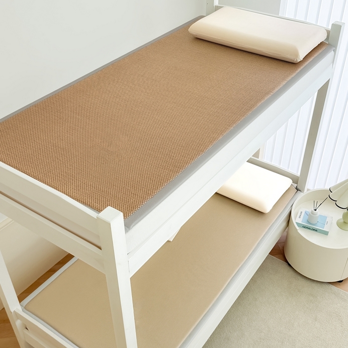 91家纺网 家纺一手货源 找家纺 卡罗兰 2025新款碳光冰丝按摩学生床垫床褥 双面 四季通用 咖啡