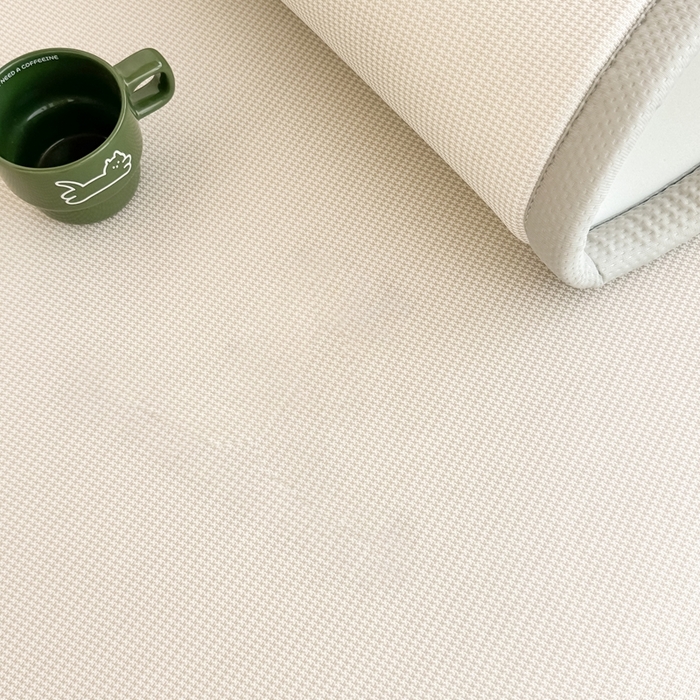 91家纺网 家纺一手货源 找家纺 卡罗兰 2025新款碳光冰丝按摩学生床垫床褥 双面 四季通用 浅粉