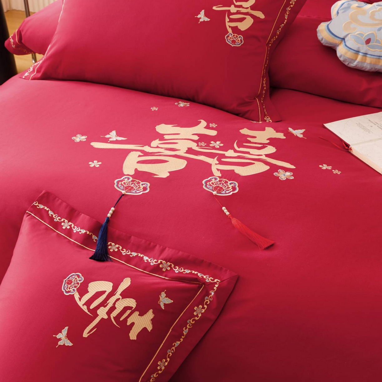 91家纺网 家纺一手货源 找家纺 （总）佳汐蓝家纺 2025秋冬新款100S澳棉全棉纯棉刺绣四件套