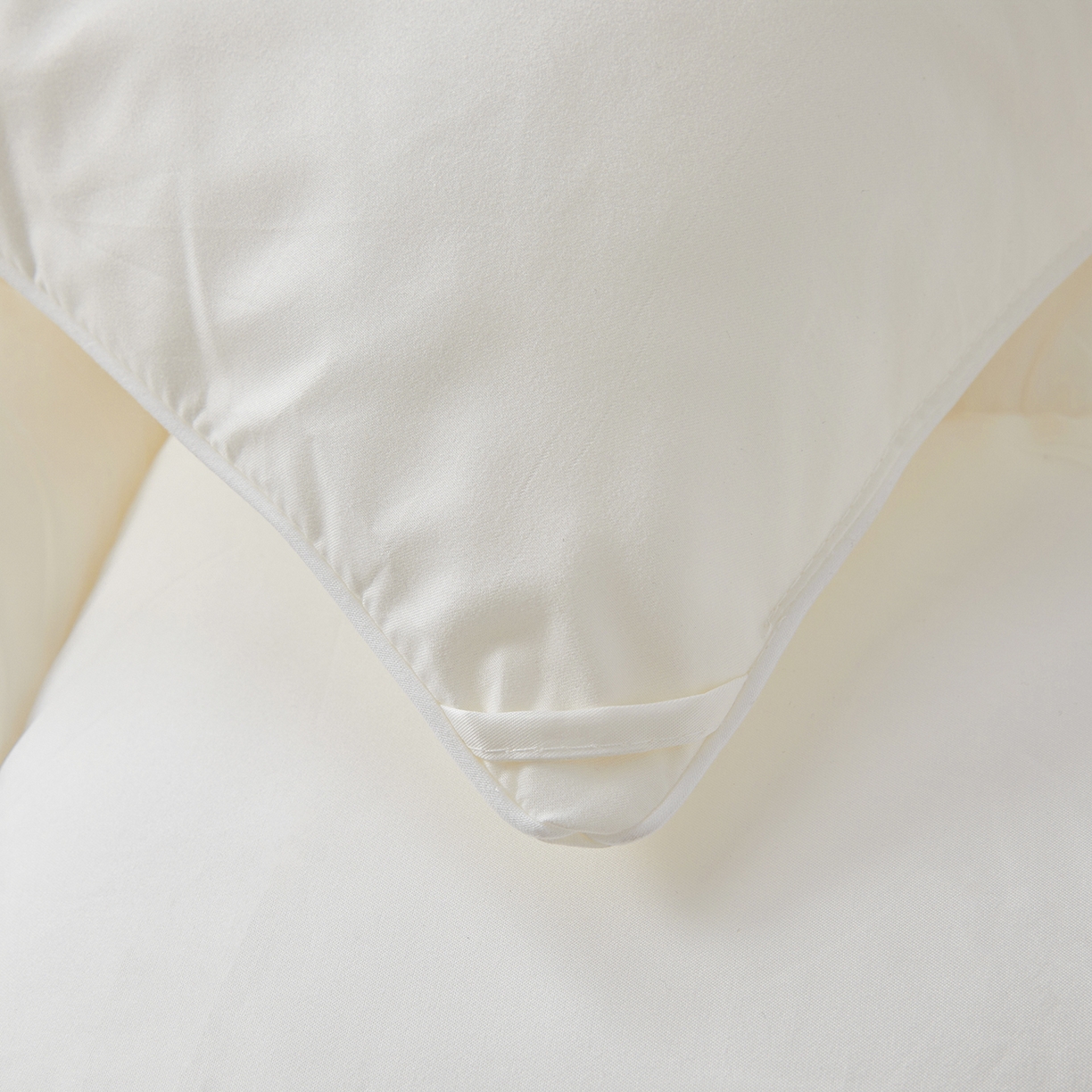 91家纺网 家纺一手货源 找家纺 帕芬鸟家纺 2025新款零压力太空被被子被芯系列 奶芙白