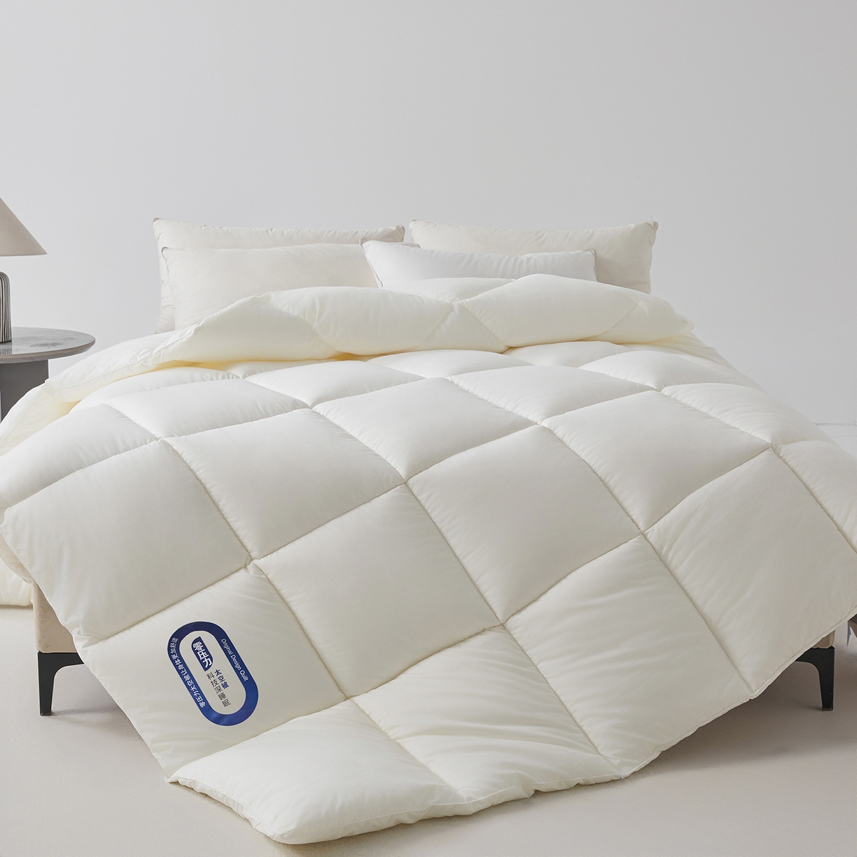 91家纺网 家纺一手货源 找家纺 帕芬鸟家纺 2025新款零压力太空被被子被芯系列 奶芙白