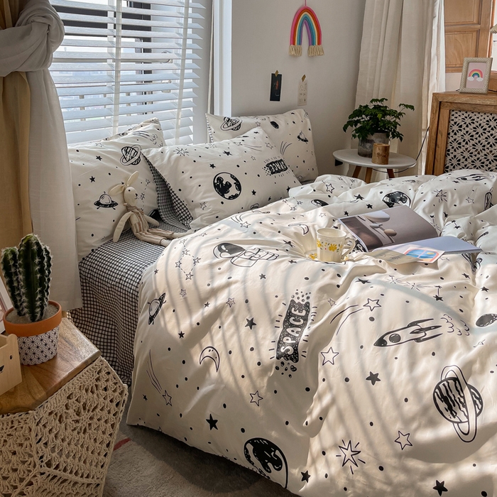 91家纺网 家纺一手货源 找家纺 吉象家纺 2025新款亲肤舒适全棉纯棉小清新卡通系列四件套 快乐星球