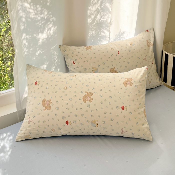 91家纺网 家纺一手货源 找家纺 吉象家纺 2025新款亲肤舒适全棉纯棉小清新卡通系列四件套 蓝碎花修狗