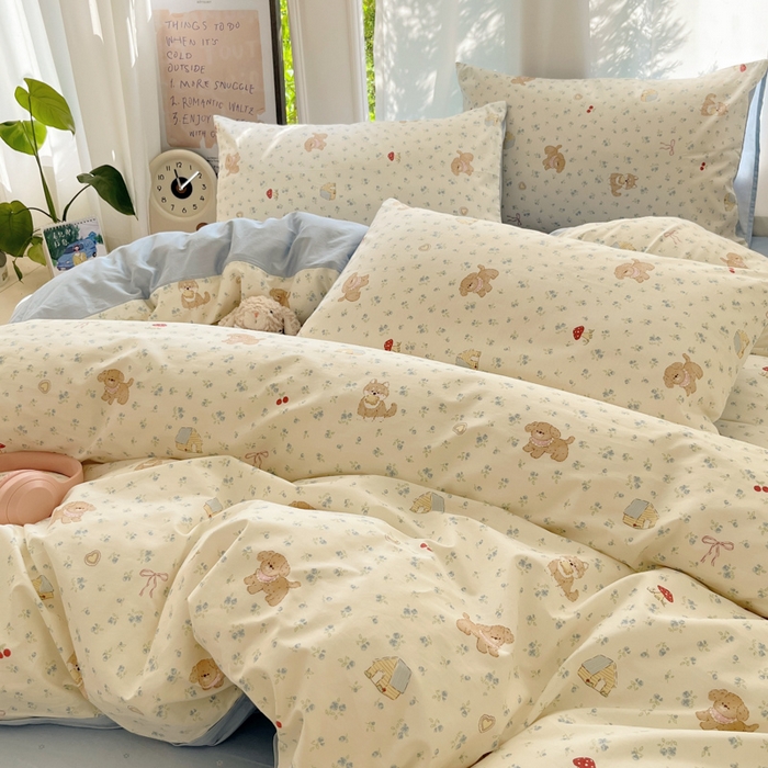 91家纺网 家纺一手货源 找家纺 吉象家纺 2025新款亲肤舒适全棉纯棉小清新卡通系列四件套 蓝碎花修狗