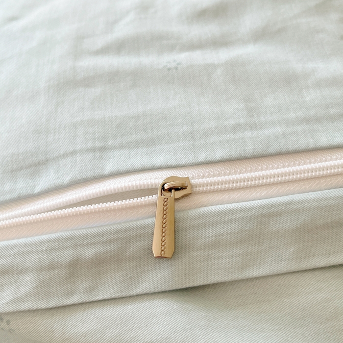 91家纺网 家纺一手货源 找家纺 吉象家纺 2025新款亲肤舒适全棉纯棉小清新卡通系列四件套 兔巴巴