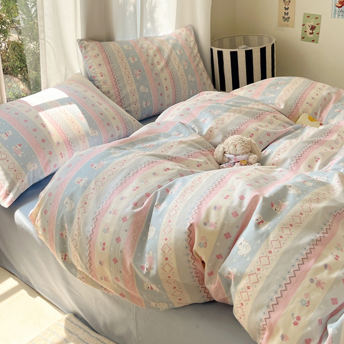 91家纺网 家纺一手货源 找家纺 吉象家纺 2025新款亲肤舒适全棉纯棉小清新卡通系列四件套 小狗笔记