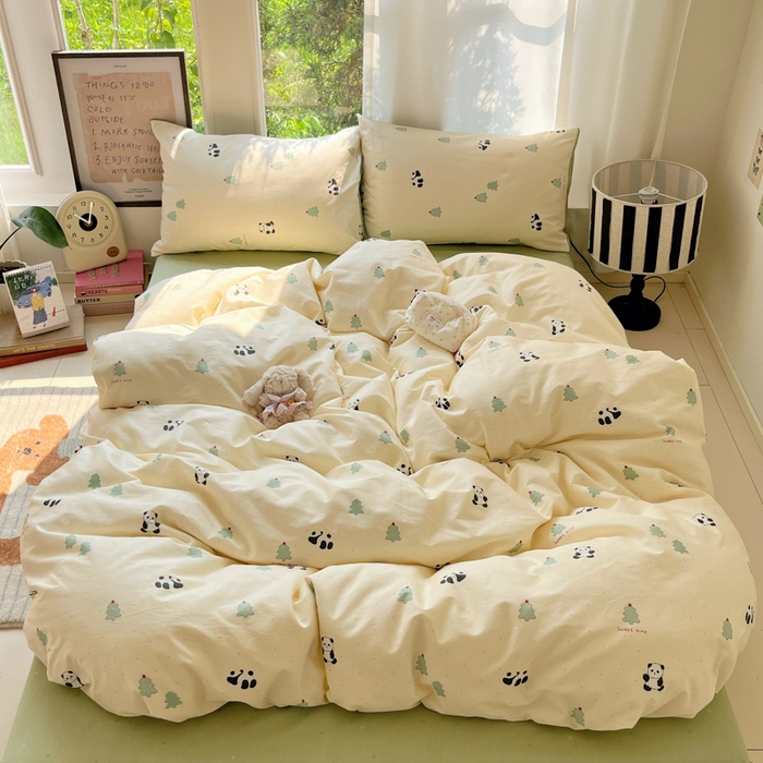 91家纺网 家纺一手货源 找家纺 吉象家纺 2025新款亲肤舒适全棉纯棉小清新卡通系列四件套 熊猫森林