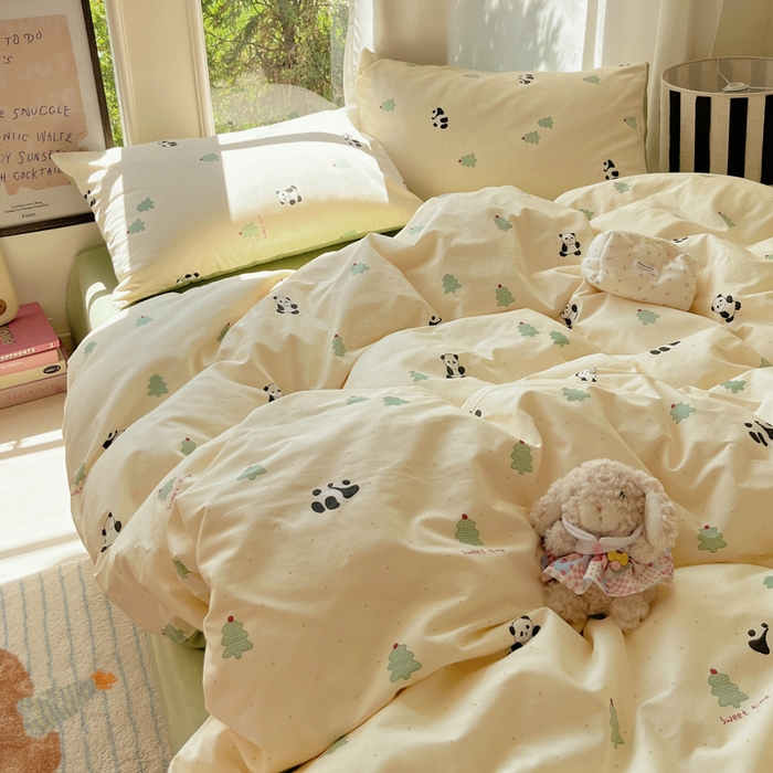 91家纺网 家纺一手货源 找家纺 吉象家纺 2025新款亲肤舒适全棉纯棉小清新卡通系列四件套 熊猫森林