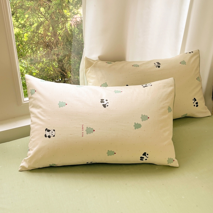 91家纺网 家纺一手货源 找家纺 吉象家纺 2025新款亲肤舒适全棉纯棉小清新卡通系列四件套 熊猫森林