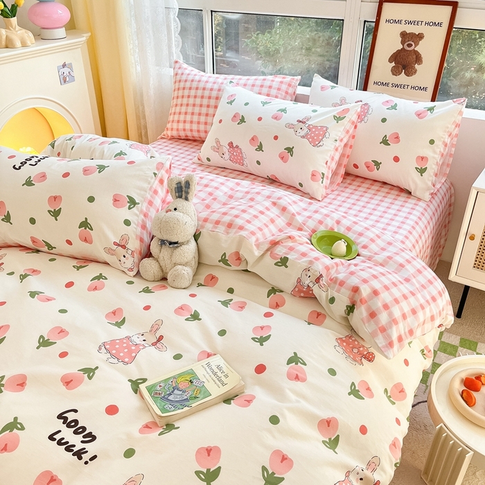 91家纺网 家纺一手货源 找家纺 吉象家纺 2025新款亲肤舒适全棉纯棉小清新卡通系列四件套 郁金香粉兔