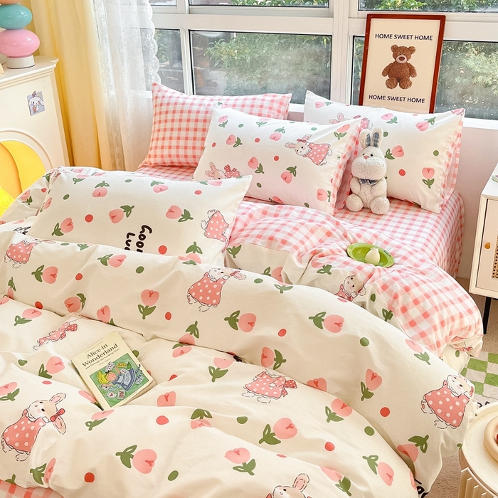 91家纺网 家纺一手货源 找家纺 吉象家纺 2025新款亲肤舒适全棉纯棉小清新卡通系列四件套 郁金香粉兔