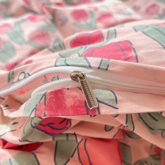 91家纺网 家纺一手货源 找家纺 吉象家纺 2025新款亲肤舒适全棉纯棉小清新卡通系列四件套 遇见爱