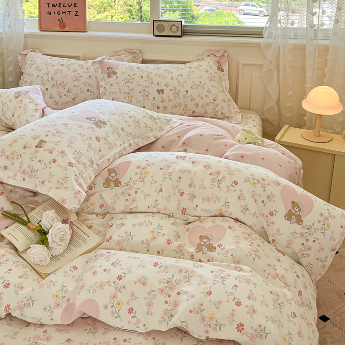 91家纺网 家纺一手货源 找家纺 花梦欣 2025新款全棉纯棉印花单品系列-三件套 旧书折痕粉