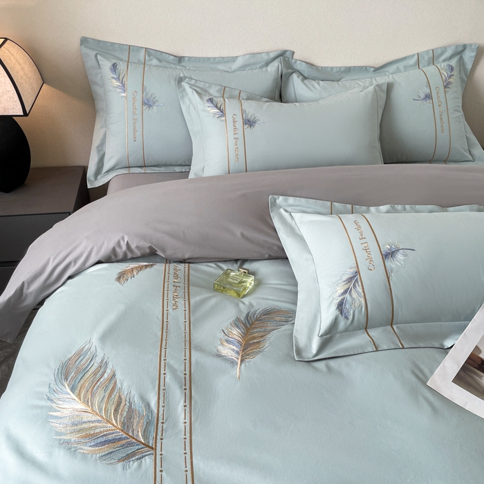 91家纺网 家纺一手货源 找家纺 桃园 2025新款纯棉全棉长绒棉磨毛四件套不掉毛-羽翼 （高端礼盒） 羽翼-飘蓝
