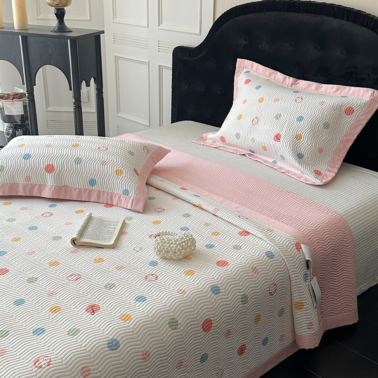 91家纺网 家纺一手货源 找家纺 麦伦家居 2025新款双面莫代尔天丝床盖 糯米团子