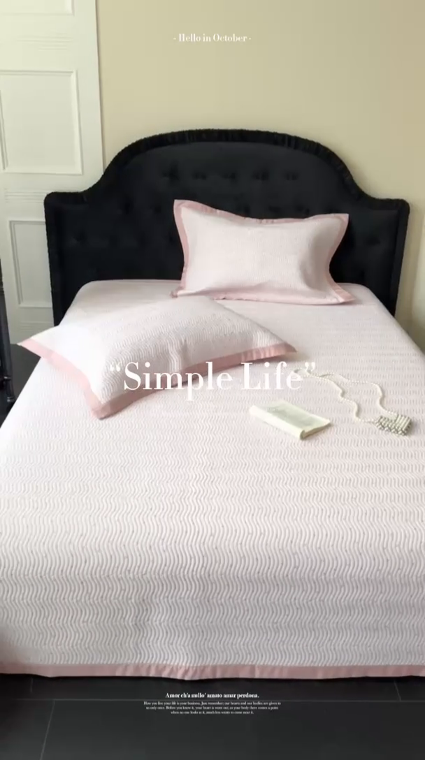 91家纺网 家纺一手货源 找家纺 麦伦家居 2025新款双面莫代尔天丝床盖 小小樱桃