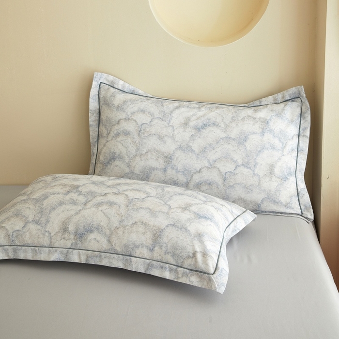 91家纺网 家纺一手货源 找家纺 沐白家居 2025新款全棉生态磨毛四件套雾林-浅灰