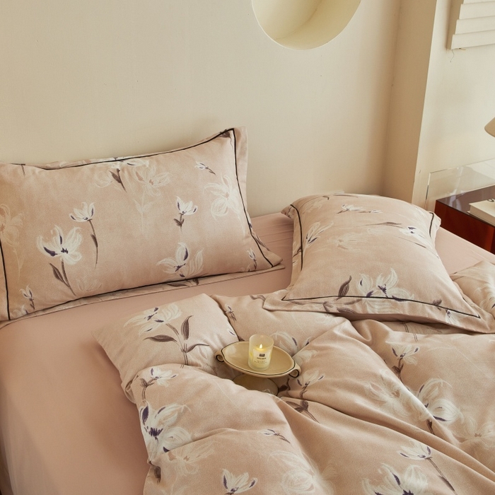 91家纺网 家纺一手货源 找家纺 沐白家居 2025新款全棉生态磨毛四件套锦瑟-豆沙