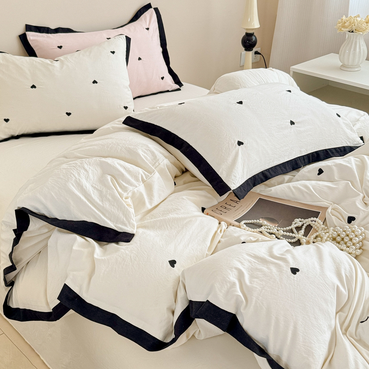 91家纺网 家纺一手货源 找家纺 米可 2025新款云朵棉刺绣花边款四件套 爱心-白