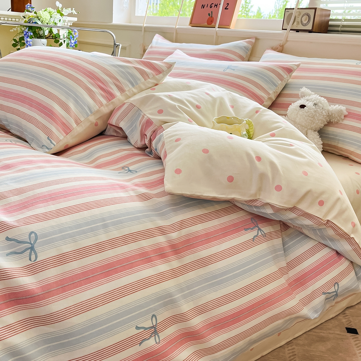 91家纺网 家纺一手货源 找家纺 麦伦家居 2025春夏新款全棉纯棉斜纹40s13372系列-小清新卡通 五彩条纹