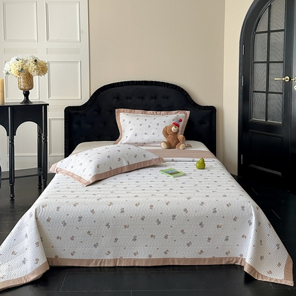 麦伦家居 2025新款双面莫代尔天丝床盖 好梦熊