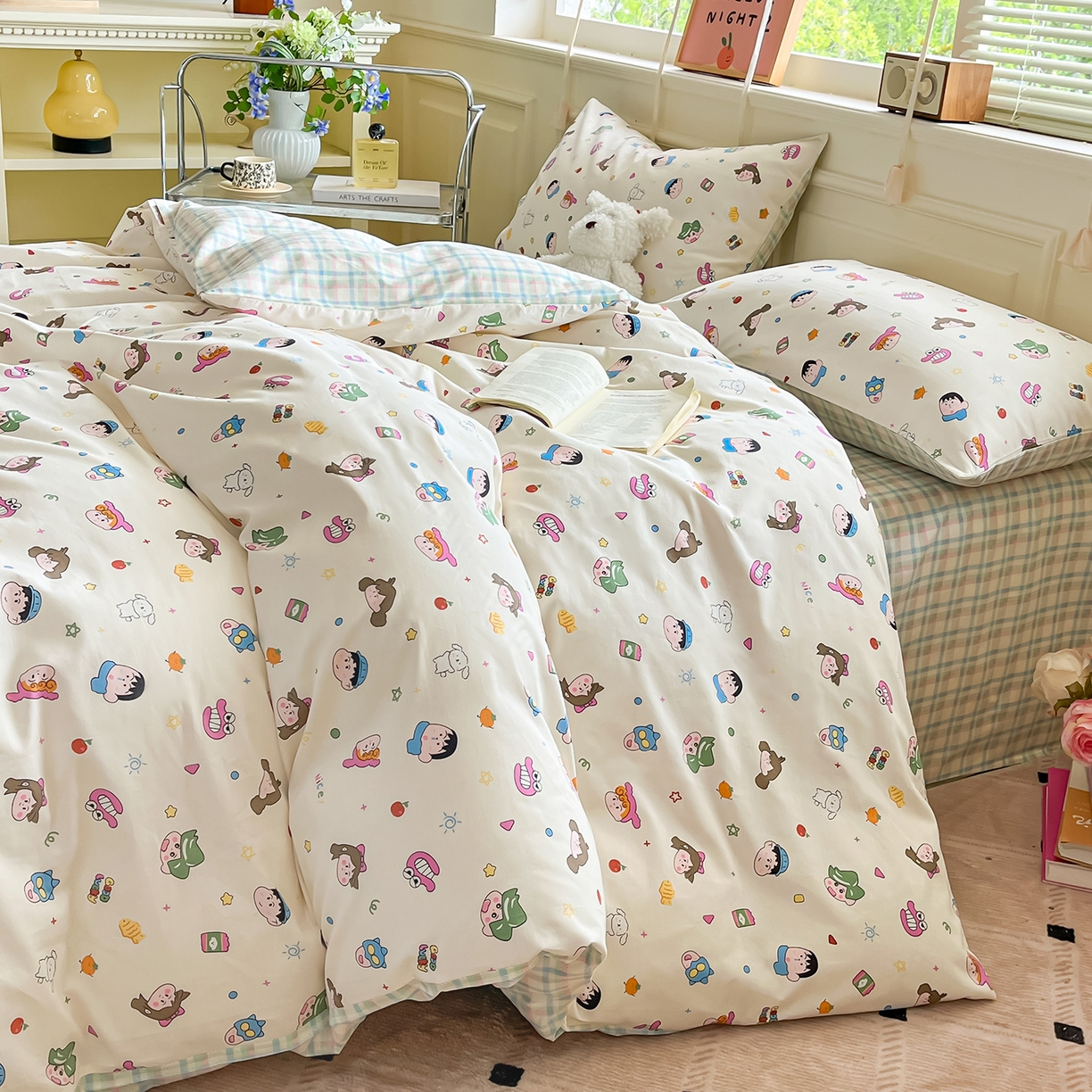 91家纺网 家纺一手货源 找家纺 麦伦家居 2025春夏新款全棉纯棉斜纹40s13372系列-小清新卡通 新新一家