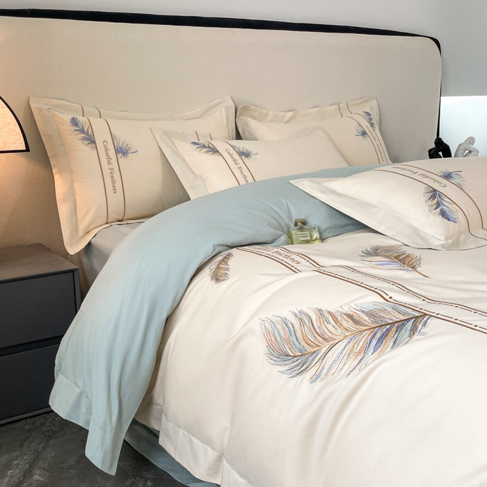 91家纺网 家纺一手货源 找家纺 桃园 2025新款纯棉全棉长绒棉磨毛四件套不掉毛-羽翼 （高端礼盒） 羽翼-白兰