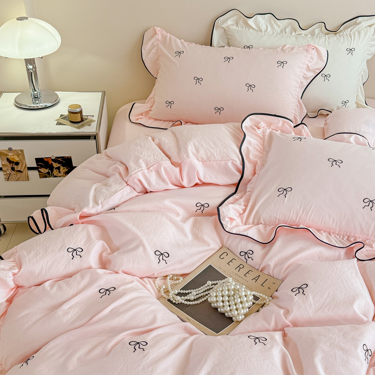 91家纺网 家纺一手货源 找家纺 米可 2025新款云朵棉刺绣花边款四件套 心动-粉