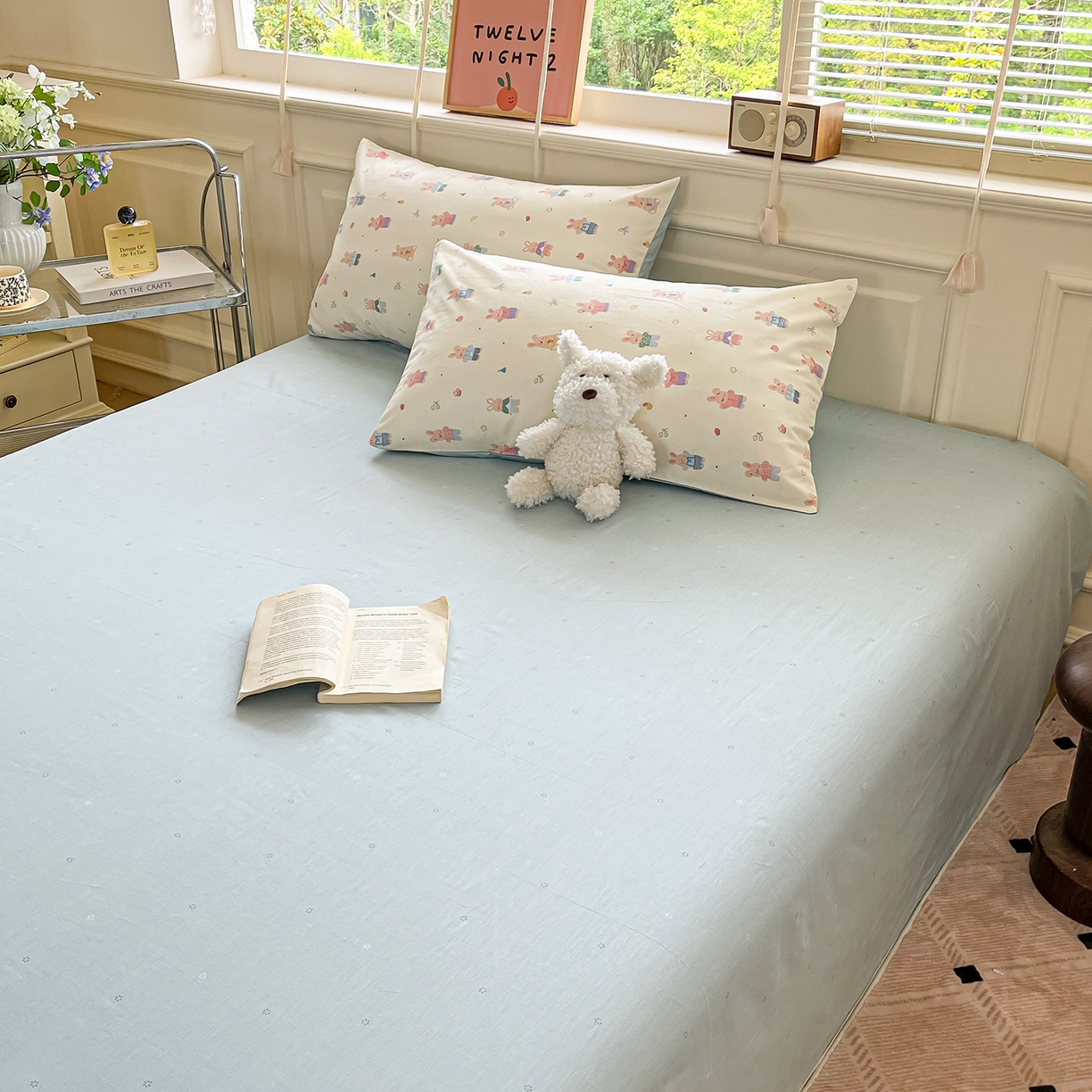 91家纺网 家纺一手货源 找家纺 麦伦家居 2025春夏新款全棉纯棉斜纹40s13372系列-小清新卡通 果冻兔