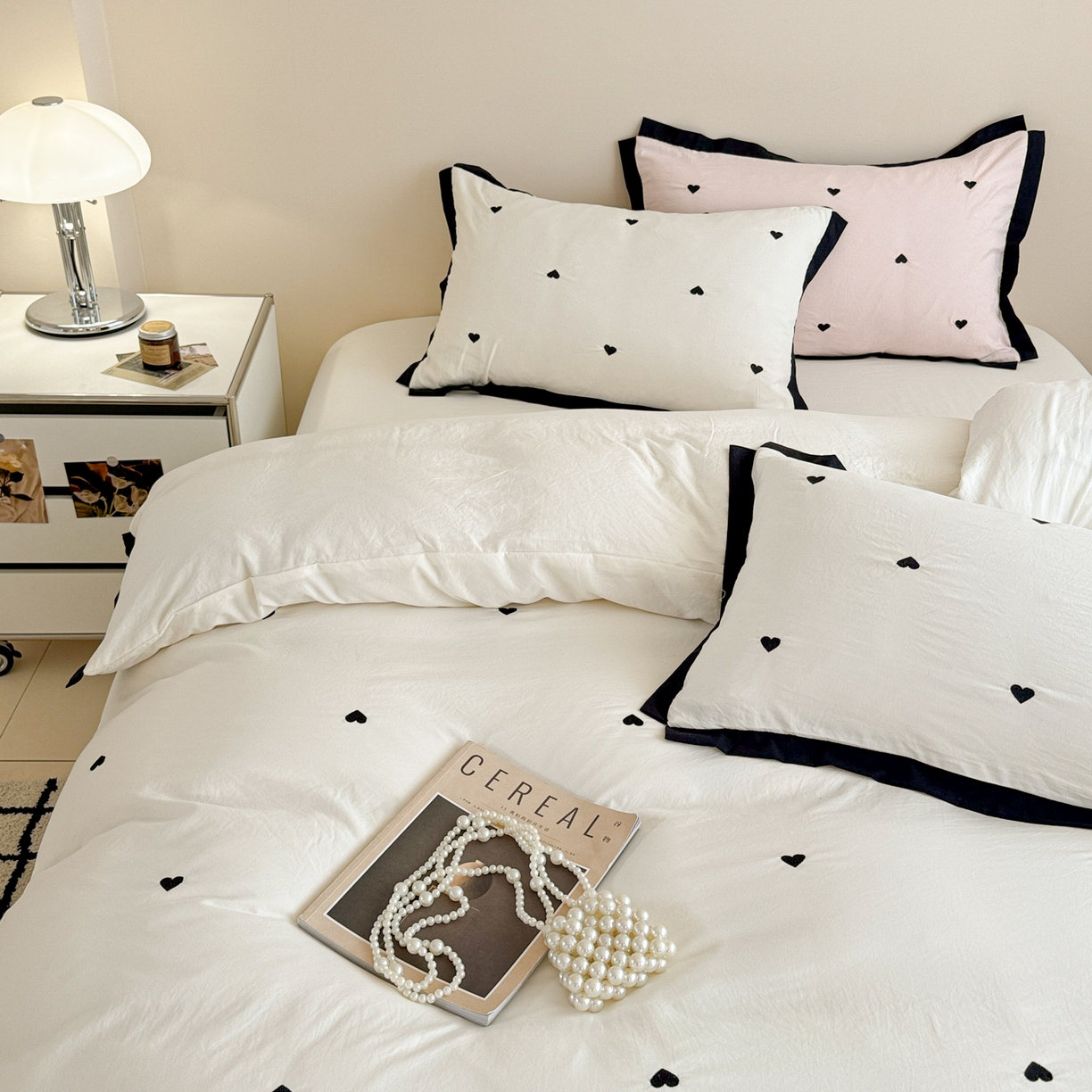 91家纺网 家纺一手货源 找家纺 米可 2025新款云朵棉刺绣花边款四件套 爱心-白