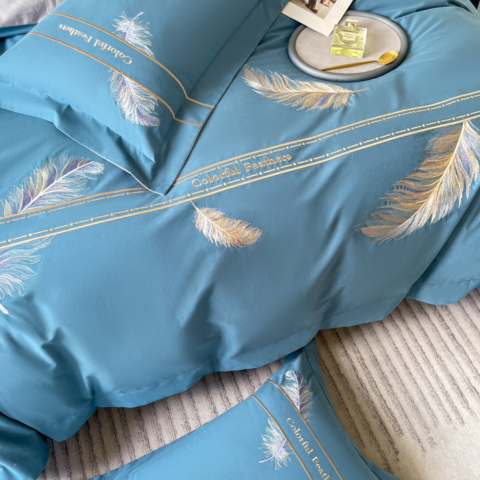 91家纺网 家纺一手货源 找家纺 桃园 2025新款纯棉全棉长绒棉磨毛四件套不掉毛-羽翼 （高端礼盒） 羽翼-宾利蓝