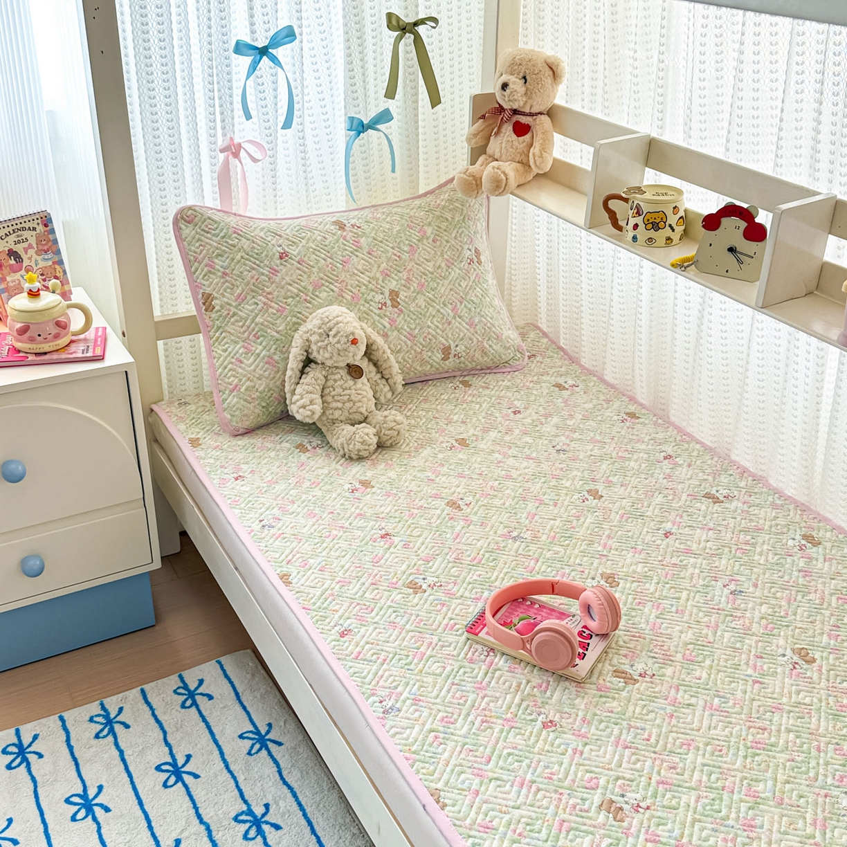 91家纺网 家纺一手货源 找家纺 简宜家居（朝初家纺） 2025新款纯棉夹棉床盖学生三件套 田园歌 -平铺床盖