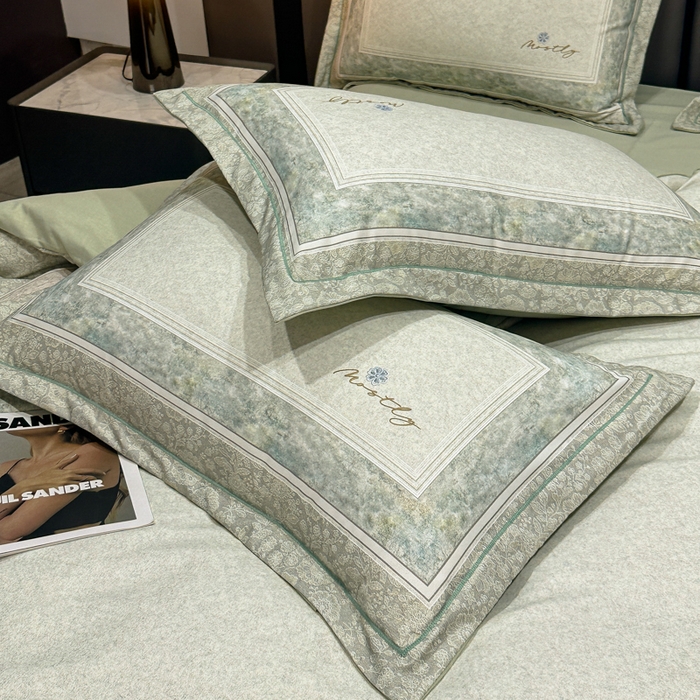 91家纺网 家纺一手货源 找家纺 喜四方 2025新款加厚全棉大版印花四件套 寻觅花香-绿