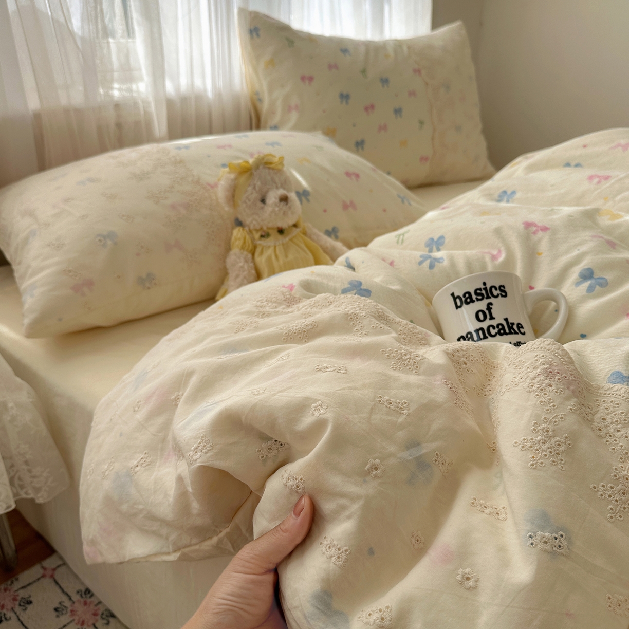 91家纺网 家纺一手货源 找家纺 顾里家纺 2025新款蕾丝花边卡哇伊云感皱皱纱四件套套件 彩蝴蝶结