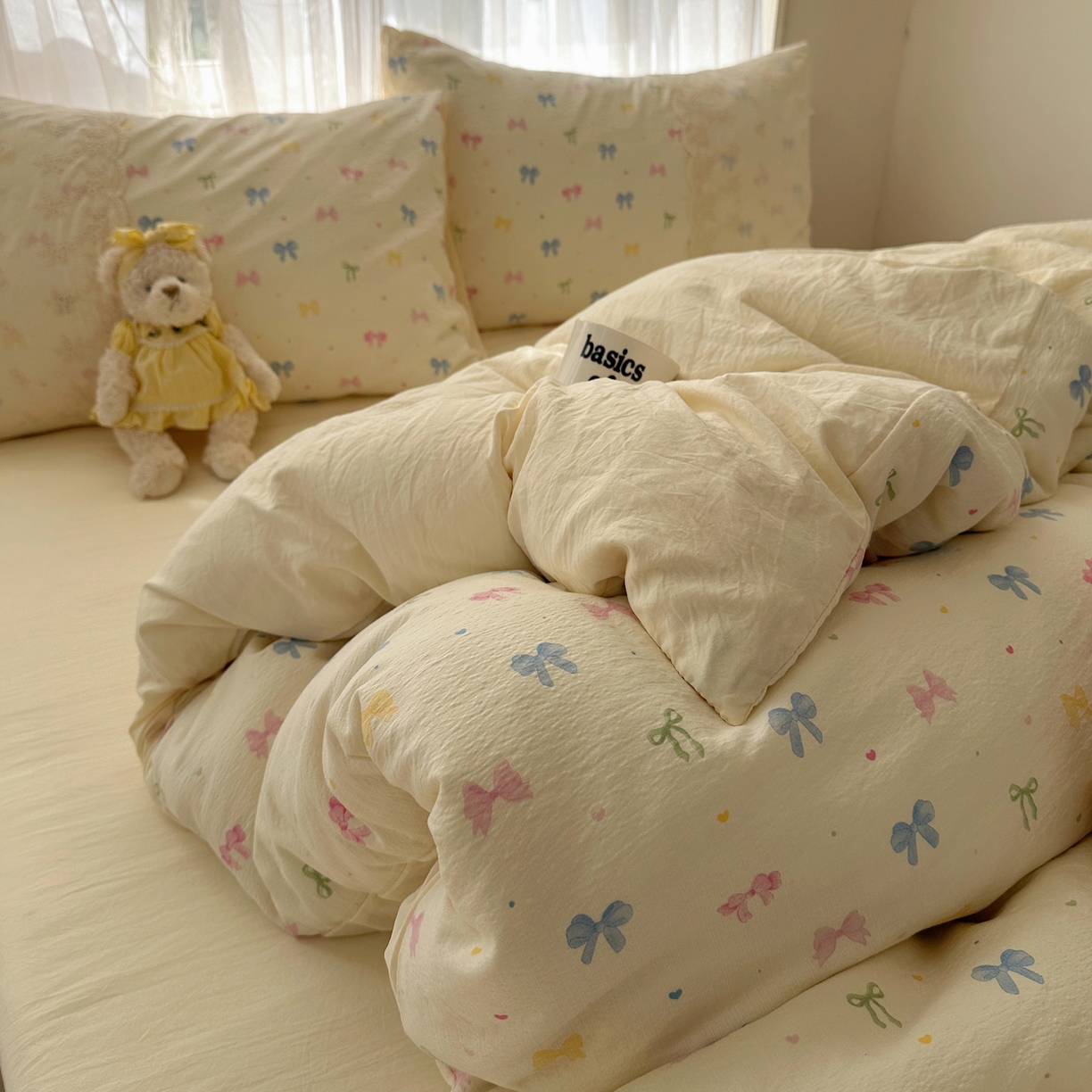 91家纺网 家纺一手货源 找家纺 顾里家纺 2025新款蕾丝花边卡哇伊云感皱皱纱四件套套件 彩蝴蝶结