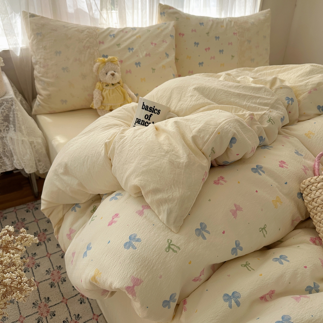 91家纺网 家纺一手货源 找家纺 顾里家纺 2025新款蕾丝花边卡哇伊云感皱皱纱四件套套件 彩蝴蝶结