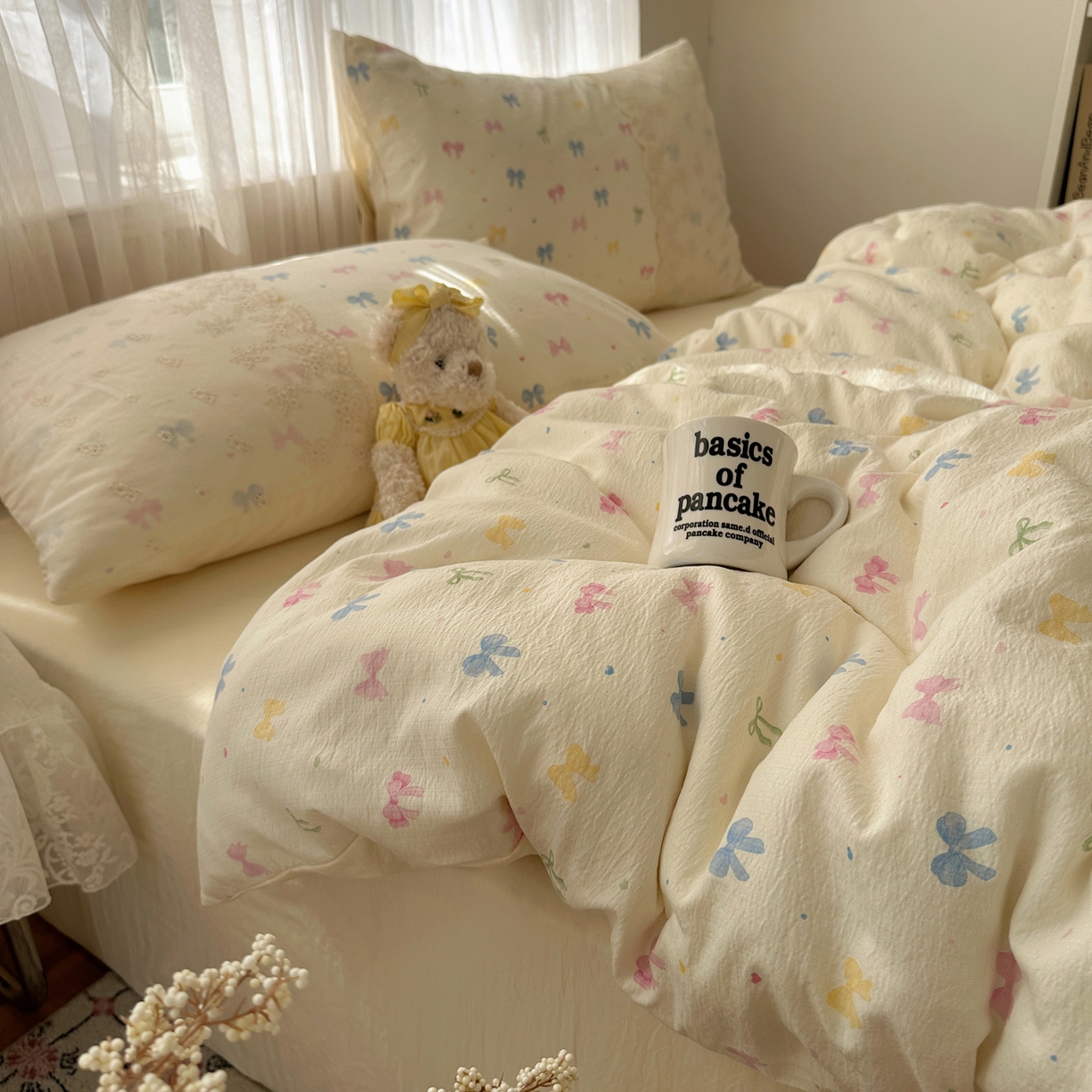 91家纺网 家纺一手货源 找家纺 顾里家纺 2025新款蕾丝花边卡哇伊云感皱皱纱四件套套件 彩蝴蝶结