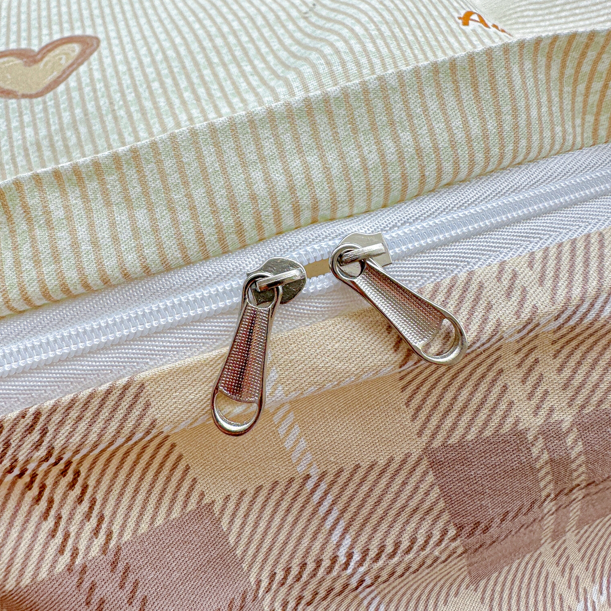 91家纺网 家纺一手货源 找家纺 恩泽家纺 2025新款全棉纯棉12868喷气印花系列被套单品被套单件单被套-第二批 初恋心