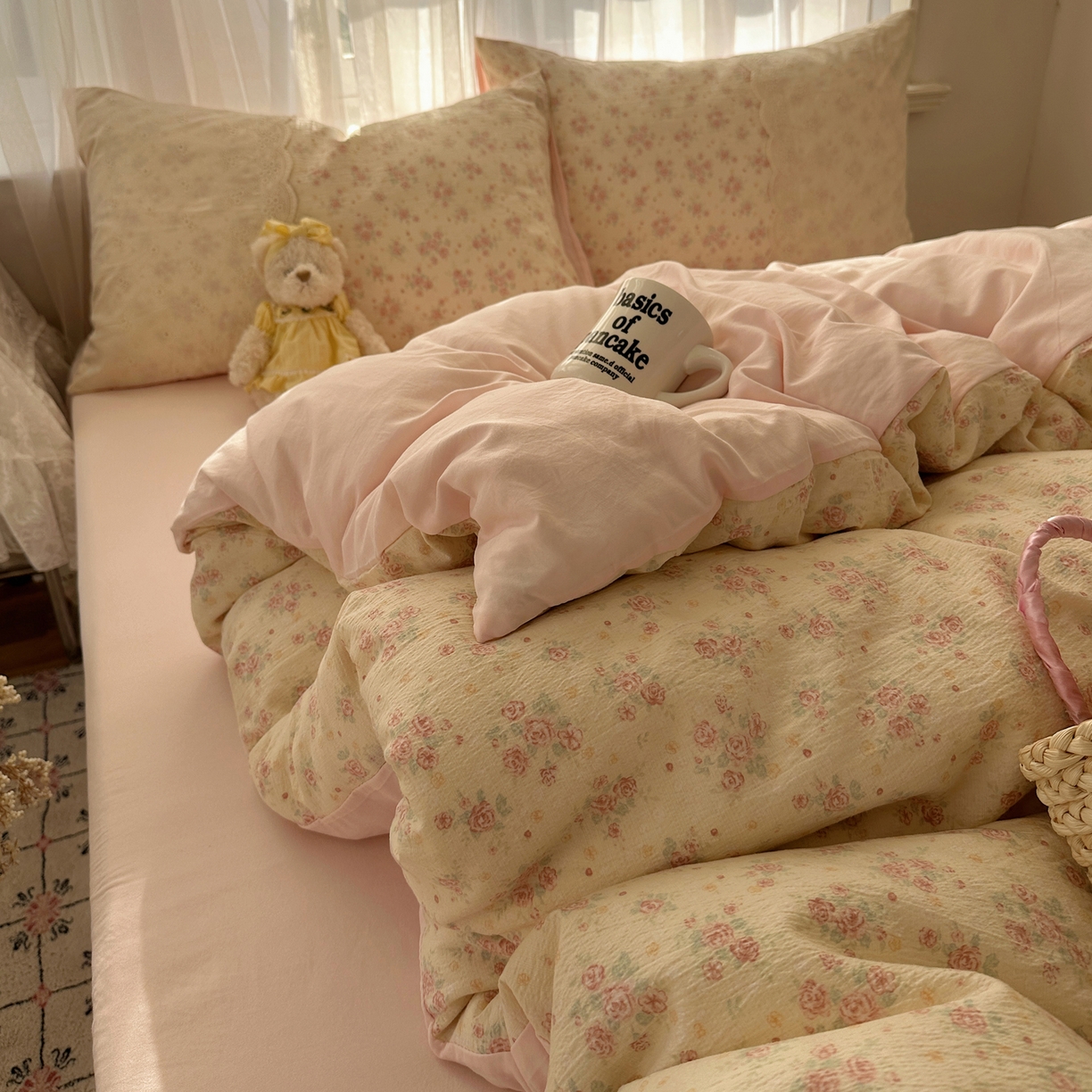 91家纺网 家纺一手货源 找家纺 顾里家纺 2025新款蕾丝花边卡哇伊云感皱皱纱四件套套件 花间集