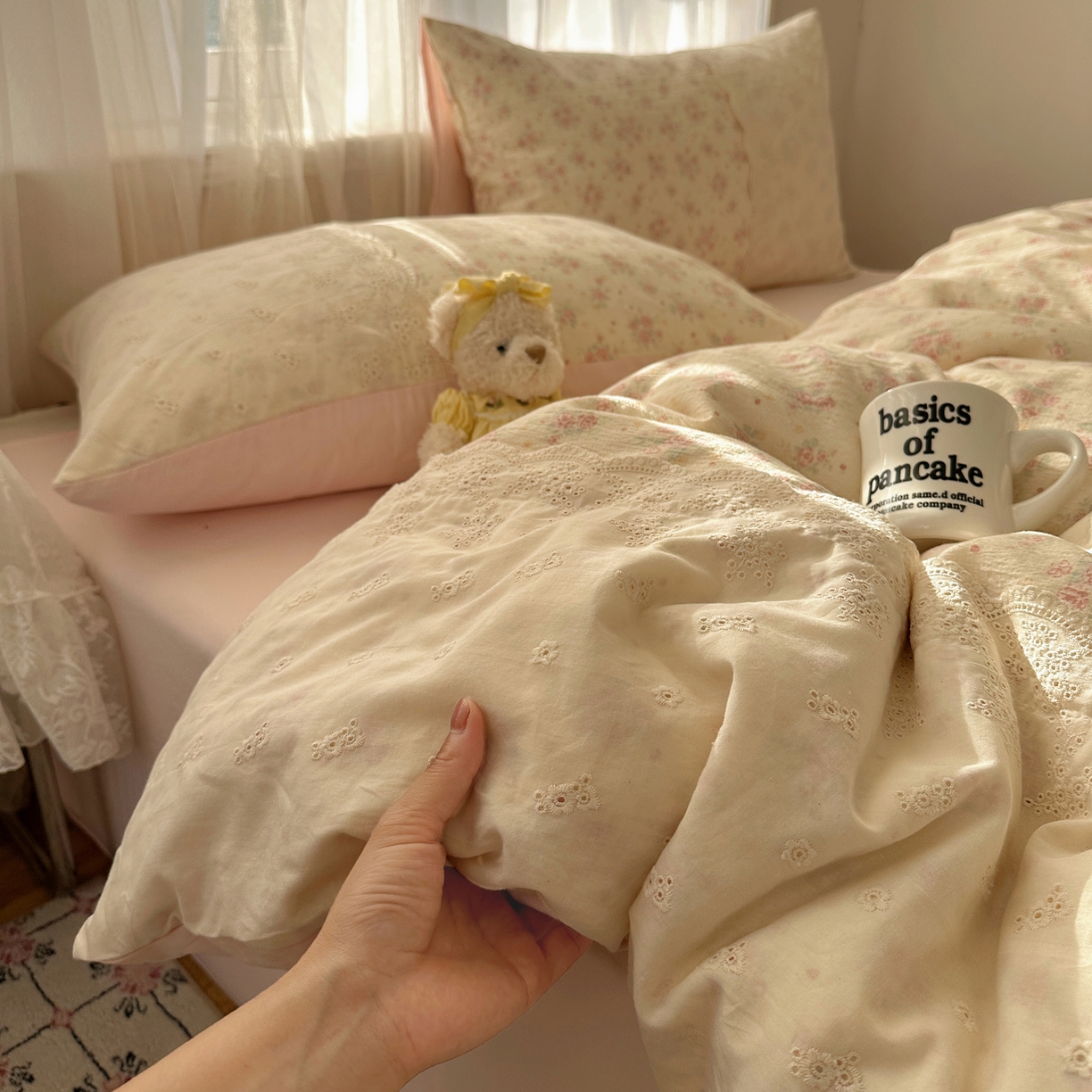 91家纺网 家纺一手货源 找家纺 顾里家纺 2025新款蕾丝花边卡哇伊云感皱皱纱四件套套件 花间集