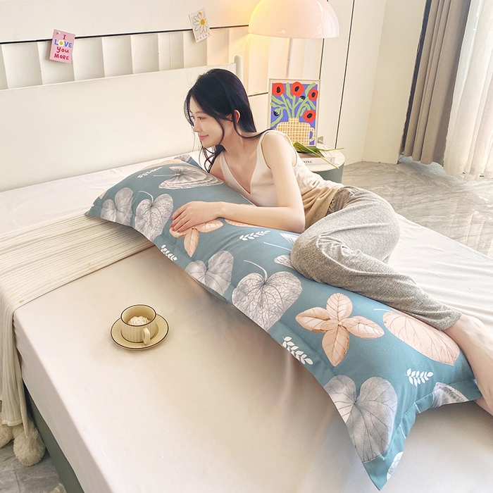 91家纺网 家纺一手货源 找家纺 芯宜佳 2025新款小清新斜纹印花双人枕套 花韵风情