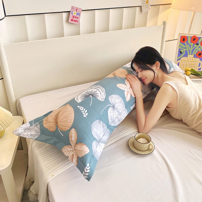 91家纺网 家纺一手货源 找家纺 芯宜佳 2025新款小清新斜纹印花双人枕套 花韵风情