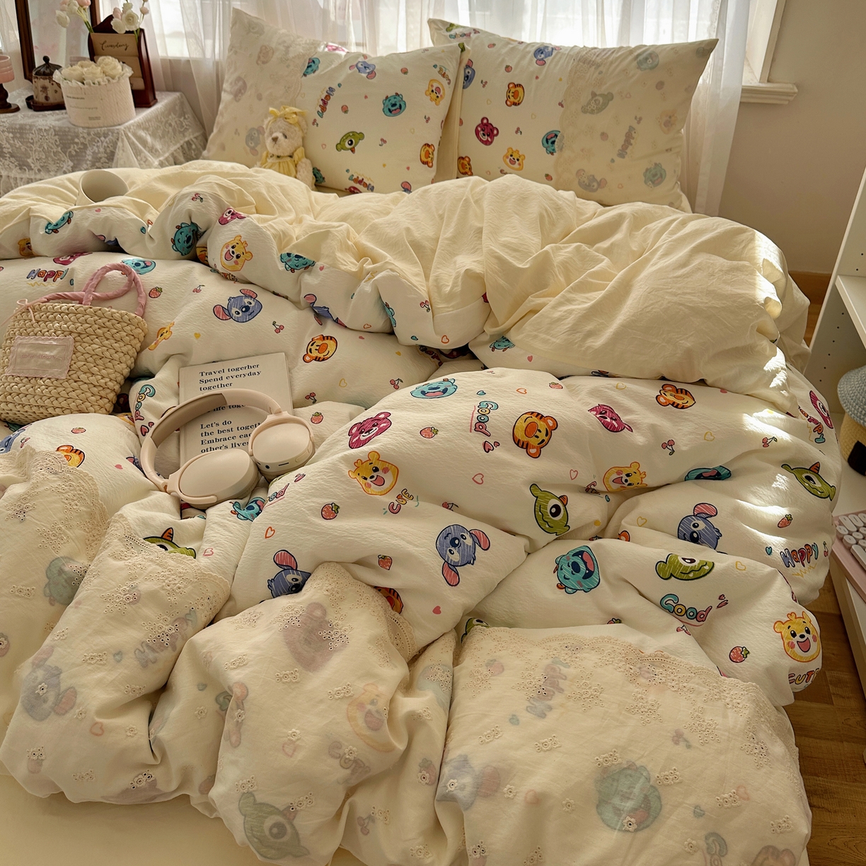 91家纺网 家纺一手货源 找家纺 顾里家纺 2025新款蕾丝花边卡哇伊云感皱皱纱四件套套件 童年时光